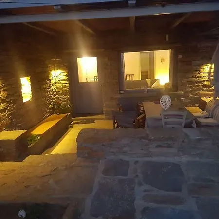 Ferienhaus Stone House *